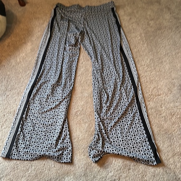 White House | Black Market - Pants 95% Polyester w 5% Spandex - Size M - Picture 6 of 6